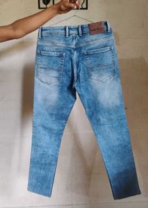 Stylish Blue Wash Denim Jeans size :- 30