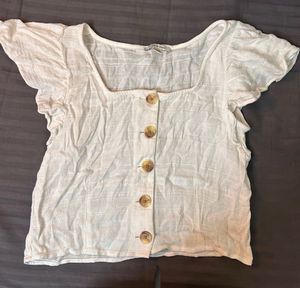 American Eagle White Button-Front Top🪽