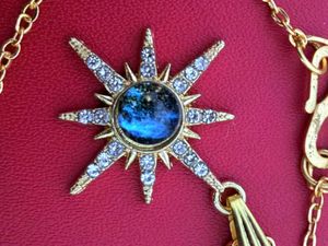 Star Pendant Necklace with Rhinestones