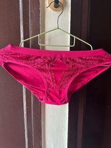Beautiful Lace Bra &amp; Panty Set