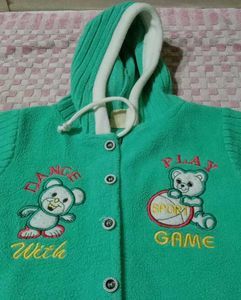 Cute Baby Green Hoodie with Bear Print