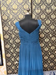 Elegant Teal Evening Gown
