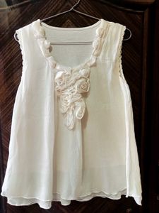 Elegant White Sleeveless Top