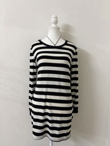 Striped Long Sleeve lounge dress ✨