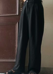 Korean Style Pant With Sleeveless Cute Top