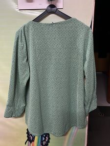 Elegant Mint Green Textured Top