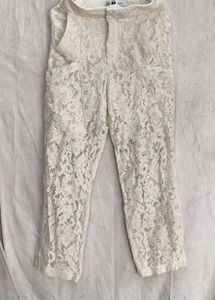 25116. Elegant Lace Pants