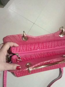 💝t's A Branded Bag 🛍️ Beautiful ❤️ Baby Pink