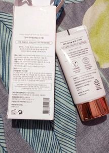 d'Alba UV Essence Tone-Up Sun Cream
