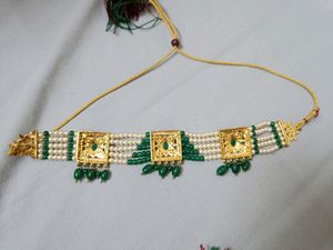 Pearl Green &amp; White Beads Jewellery Set