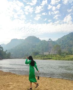 Elegant Green Midi Dress xs
