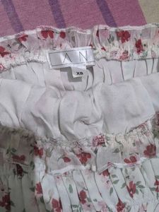 Boho Off-Shoulder Floral Crop Top