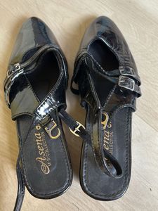 Stylish Black Patent Slingback Heels