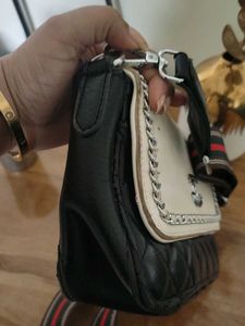 Elegant Crossbody Bag