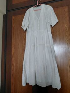 ZARA Chic White Broderie Anglaise Dress