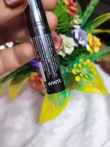Long Lasting Eyeliner Pen