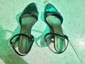 Metro Women's Black Sling Back Sandals
