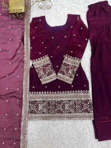 New Unused Premium HeavyEmbroidery FarshiSuit