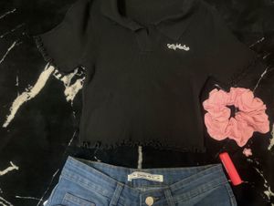 Cute Black Ribbed Collared Top