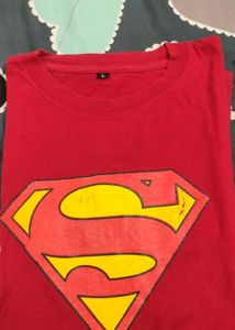 Red Superman T-Shirt - Size L