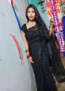 Black Saree ☺️.I Like This Product .