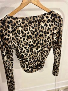 Leopard Print Long Sleeve Top