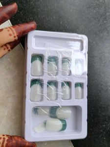 French Tip False Nails Set