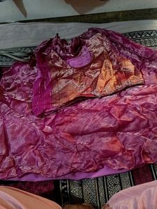 Lehga Choli Or Paras