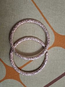 Set of 2 Metal Bangles