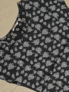 Honey by pantaloons Tshirt For Women