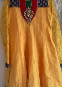 NEW - GORGEOUS NET & BROCADE DRESS