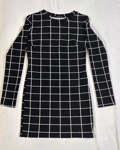 Chic Black &amp; White Grid Dress