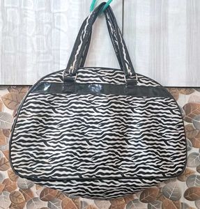 THREE Handbags Collection
