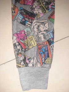 🤍 Y2K “Comic It-Girl” — Vintage Cardigan