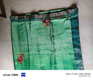 Elegant Floral Print Saree