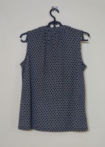 Sleeveless Geometric Print Top