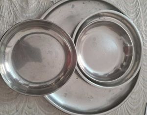 4 Stainless Steel Plates - Combo Offer