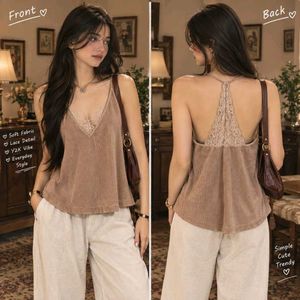 🇳🇿💫🎀Lace Trim Camisole Top