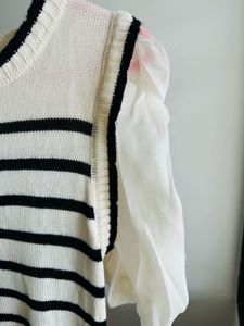 Chic Striped Knit Top with Puff Sleeves