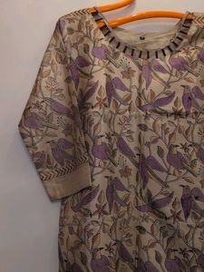Uniquely crafted elegant &amp; beauty Bird Print Kurta