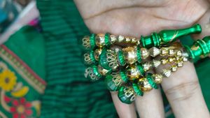 🎊🥻Vibrant Green Embroidered Saree