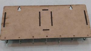 Wooden Key Holder &amp; Organizer