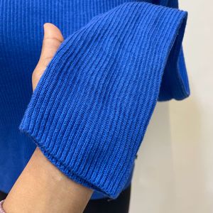 Blue Ribbed Stretchy Top
