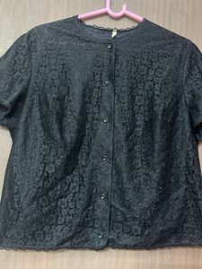 Elegant Black Lace Top for L and Xl