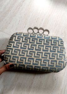 ethenic clutch