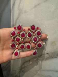 Stunning Dangle Earrings with magenta Stones