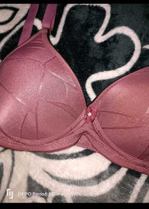 Price Reduced🎉🥳Branded Padded Mauve Bra