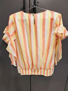 Sytlish Top With Designer Sleeves Not Used
