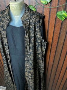 Elegant Black Kurta Set with Printed Jacket