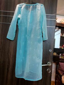 chikankari kurtis